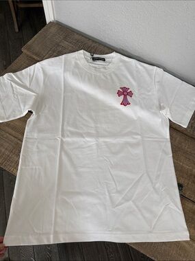 Men’s White Short Sleeve Crewneck Tee with Pink Cross Graphic Chrome Hearts